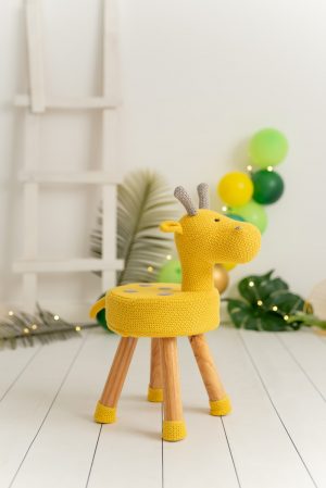 children's stool crochetts