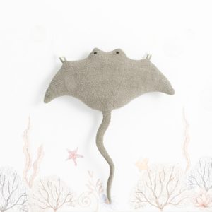 PELUCHE - COJÍN PEZ RAYA GRIS