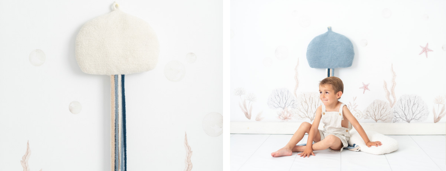 KISSEN-SET „MEDUSEN“ IN WEISS UND BLAU  
