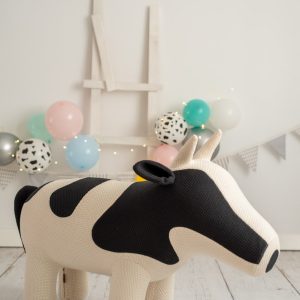 PELUCHE ASIENTO VACA LOLA